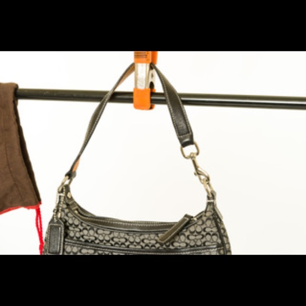 Coach Purse 👜 - Picture 3 of 5